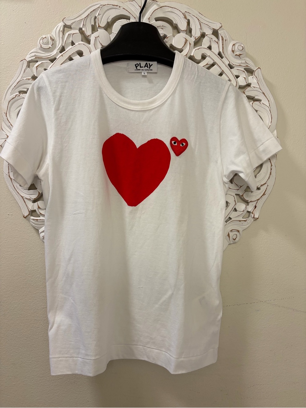 Comme des Garcons PLAY White 2 Hearts Tee large new without tags